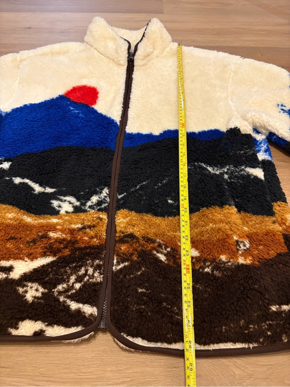 Mountain Sunset Sherpa Cozy Cream Landscape by Original Use EUC Size Large - Picture 7 of 10